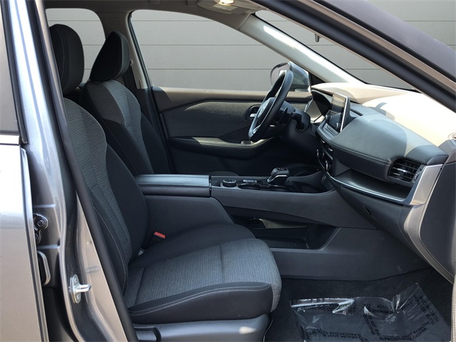 2023 Nissan Rogue SV photo 27