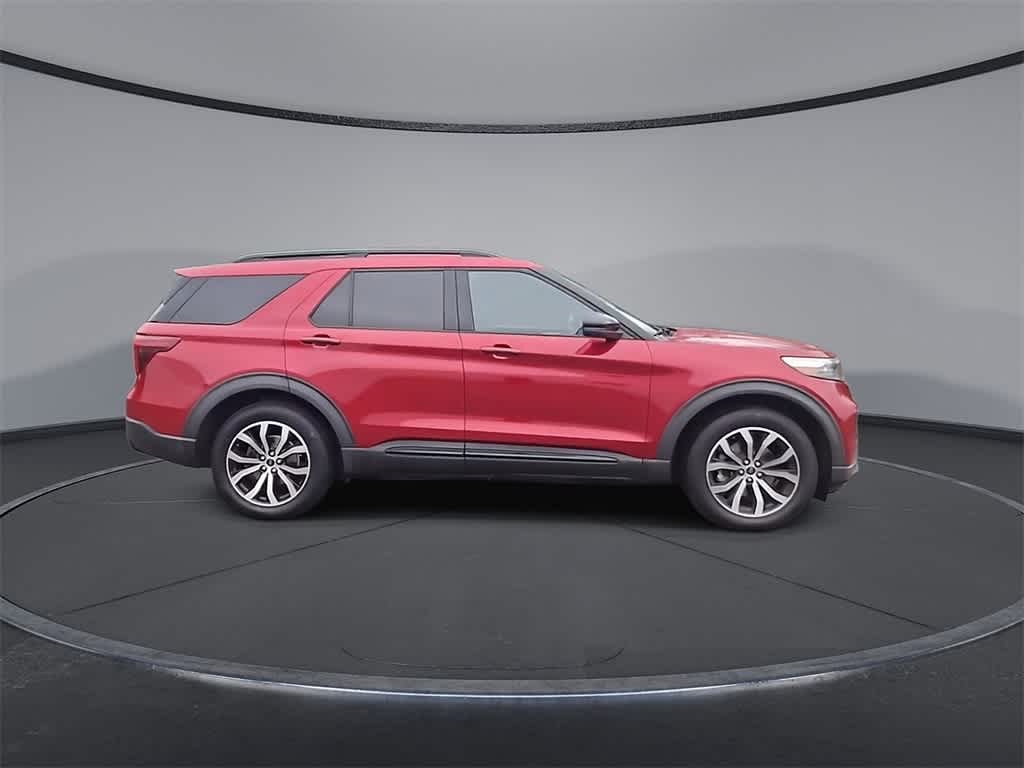 2020 Ford Explorer ST photo 9