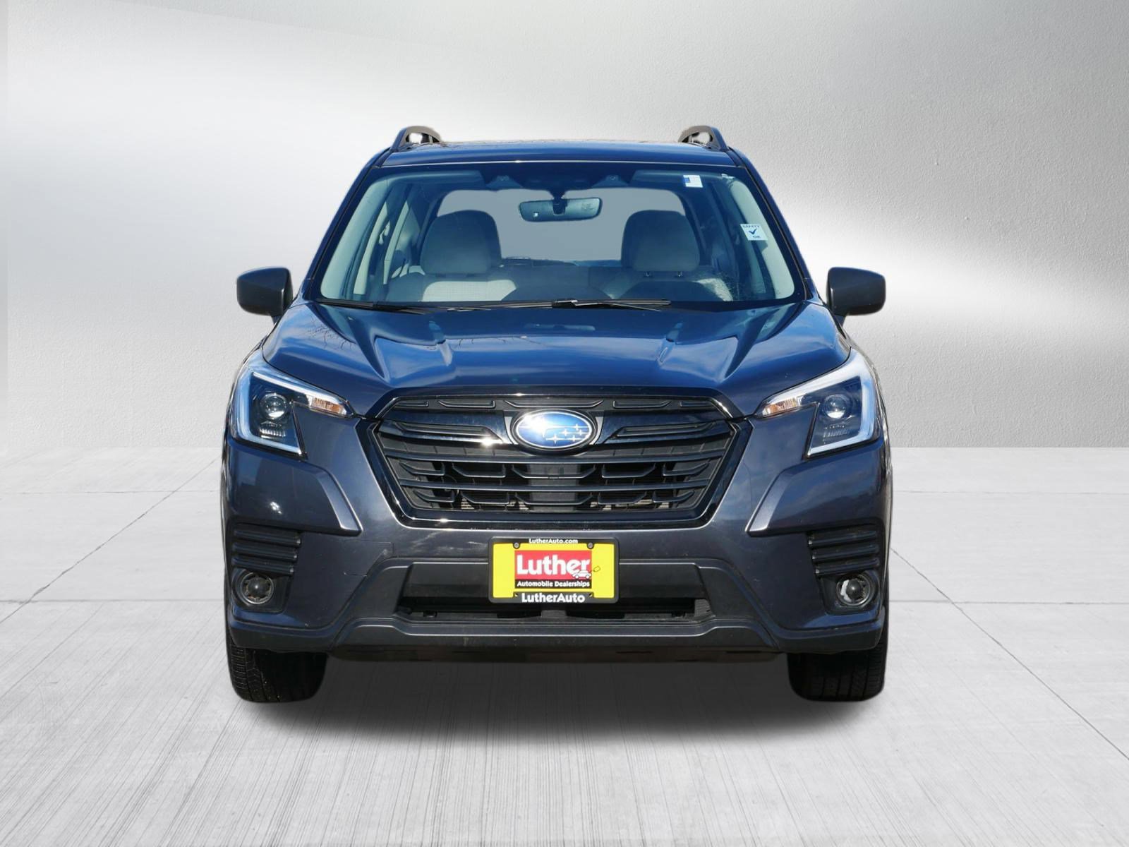 2024 Subaru Forester Base photo 2
