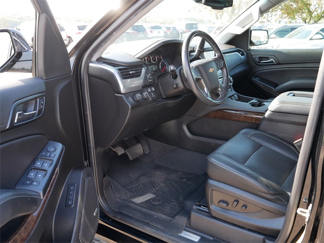 2020 Chevrolet Suburban LT photo 12