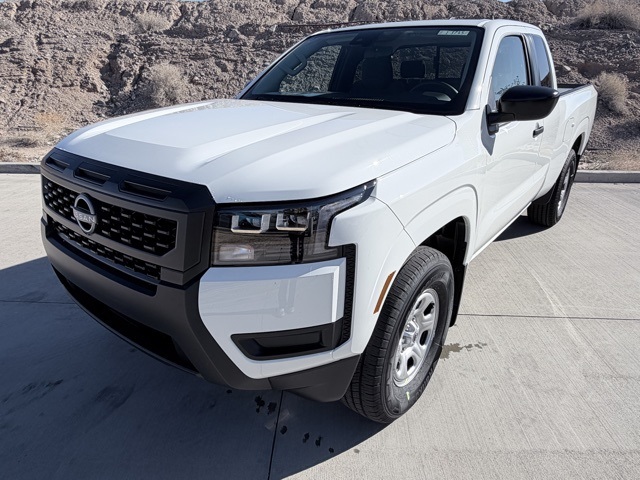 2026 Nissan Frontier S's photo