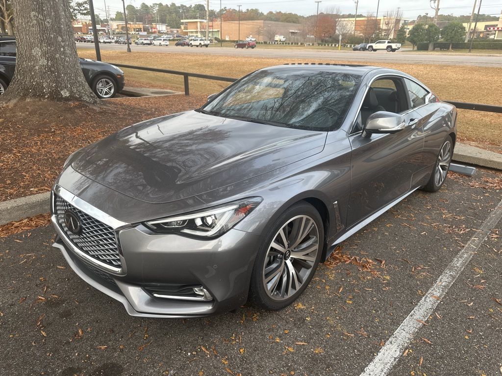 2022 Infiniti Q60 Luxe photo 4