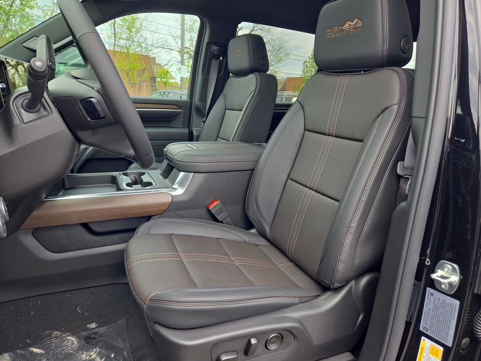2025 Chevrolet Silverado 2500HD High Country photo 26