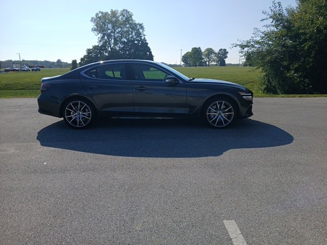 2025 Genesis G70 2.5T photo 6
