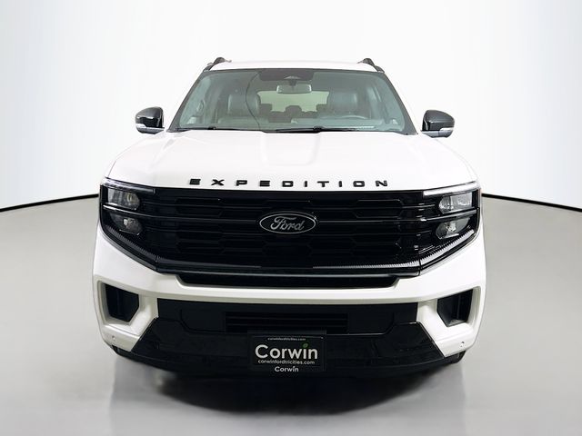 2025 Ford Expedition MAX Platinum photo 2