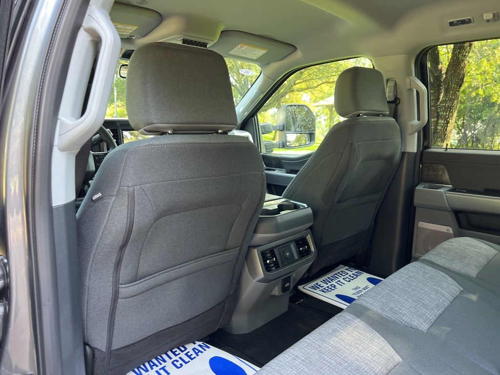 2026 Ford F-350 XLT photo 43