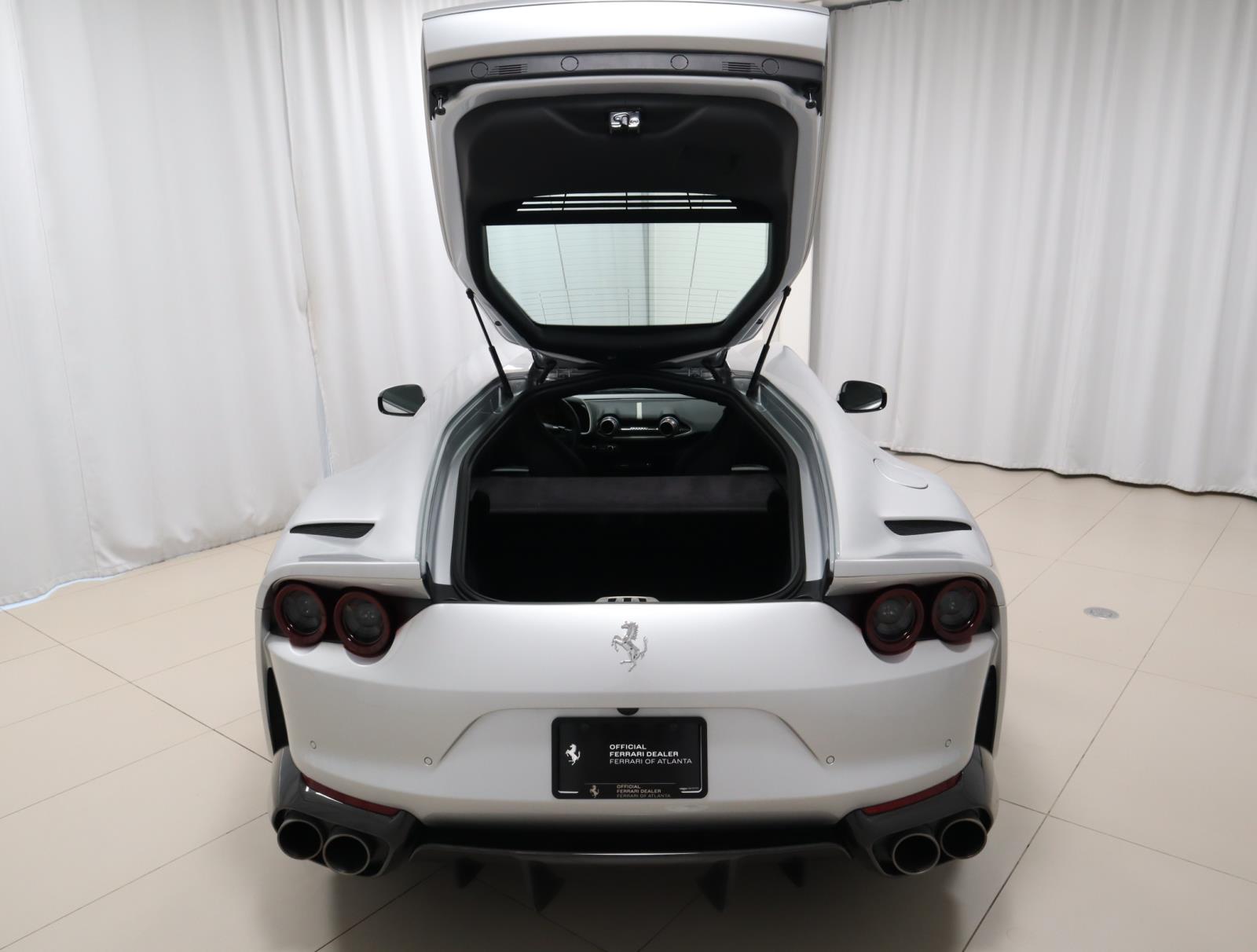 2019 Ferrari 812 Superfast photo 19