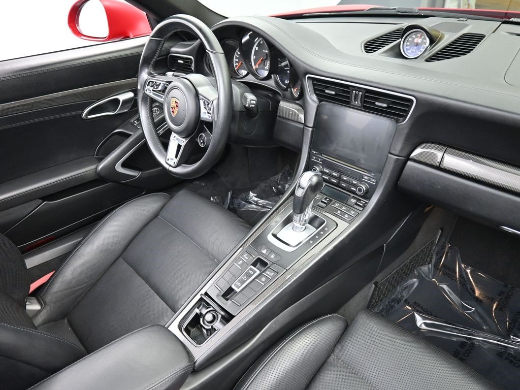 2017 Porsche 911 Turbo S photo 10