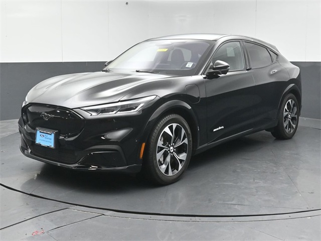 2023 Ford Mustang Premium photo 3