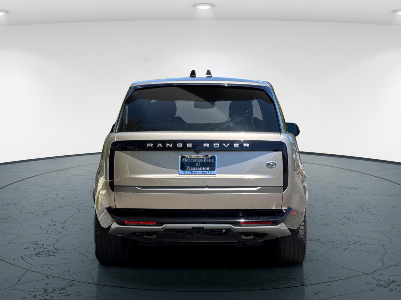 2023 Land Rover Range Rover Autobiography photo 6