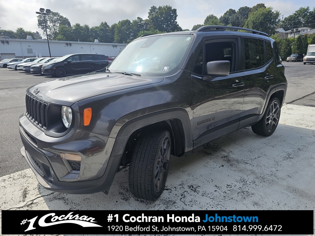 2021 Jeep Renegade Latitude photo 3