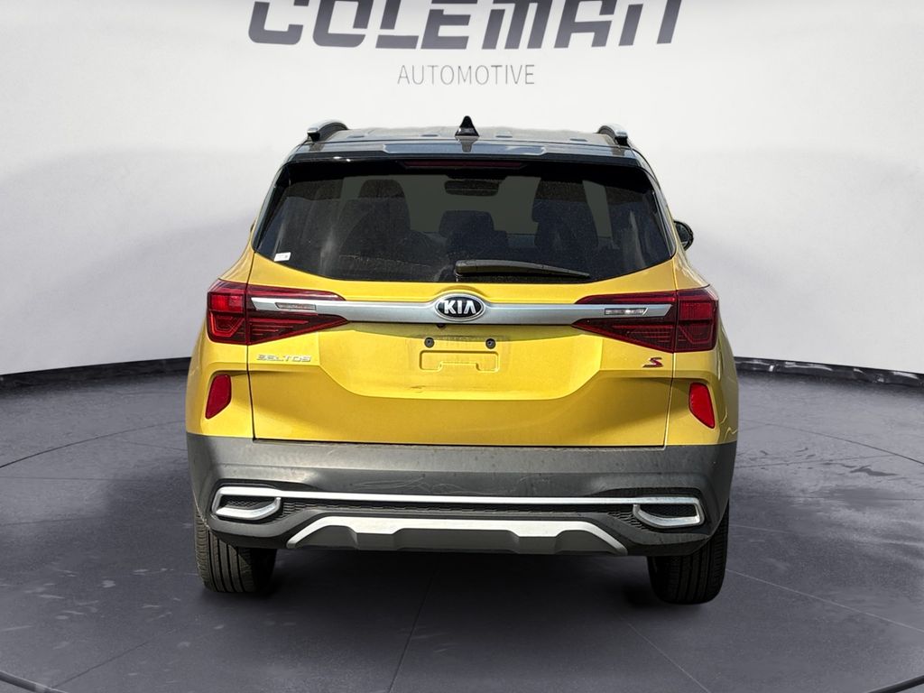 2021 Kia Seltos S photo 4