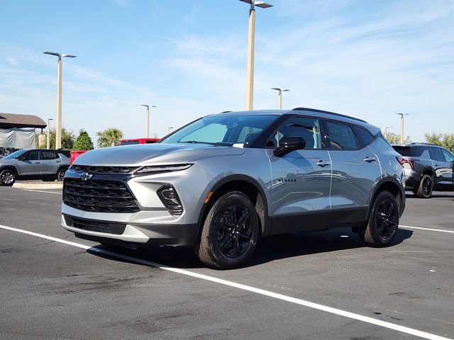 2026 Chevrolet Blazer 2LT photo 2