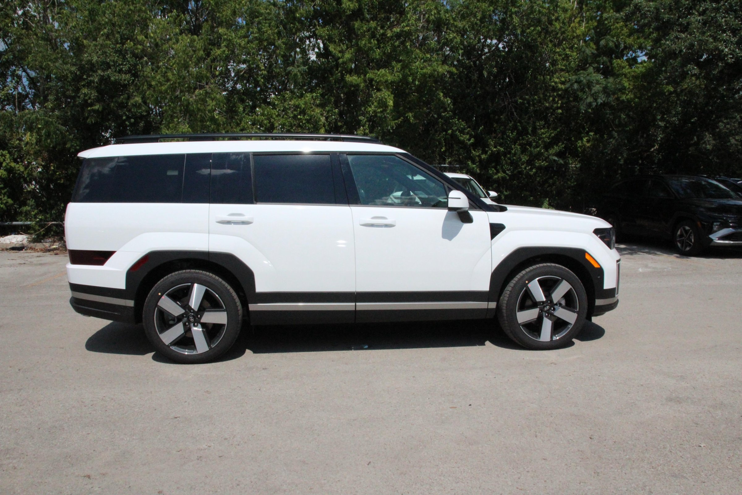 2026 Hyundai Santa Fe Limited photo 3