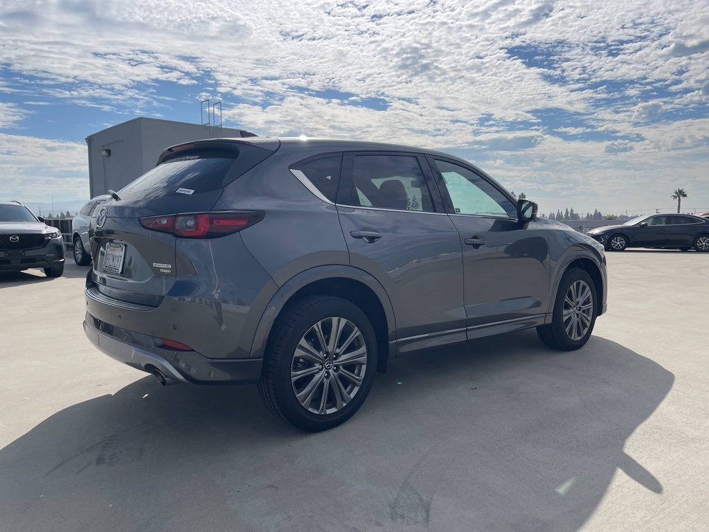 2025 Mazda CX-5 Signature photo 2