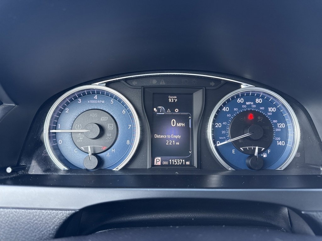 2017 Toyota Camry LE photo 20