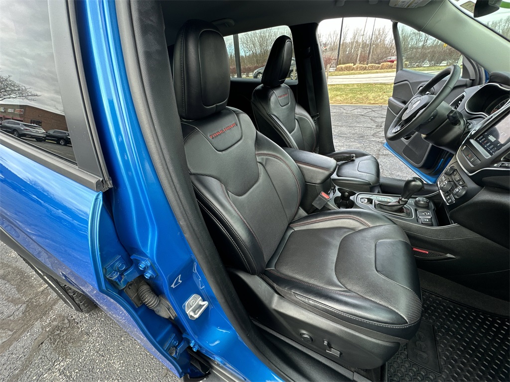 2022 JEEP CHEROKEE - Image 20