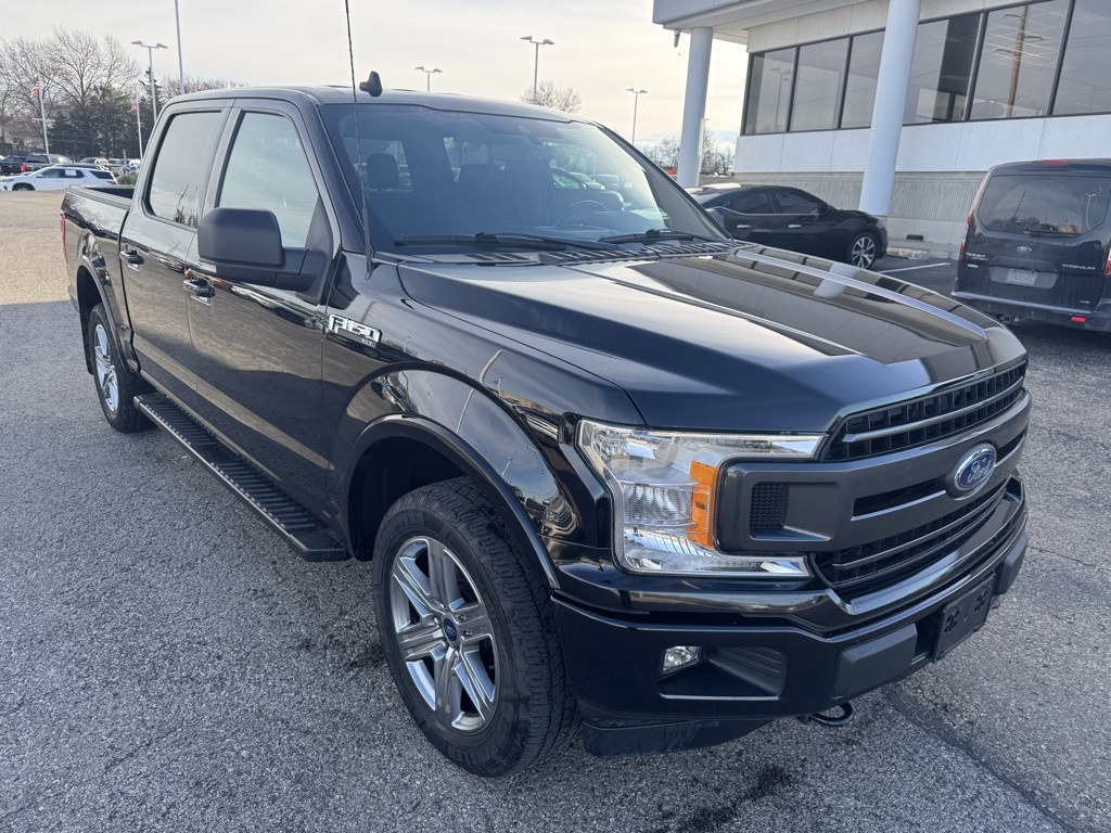 2019 Ford F-150 XLT's photo