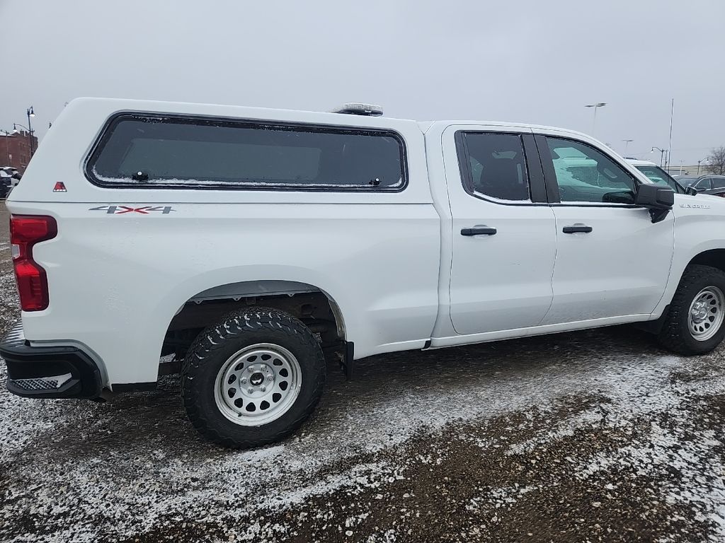 2020 Chevrolet Silverado 1500 photo 4