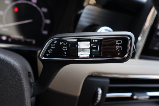 2022 Lincoln Corsair Standard photo 21
