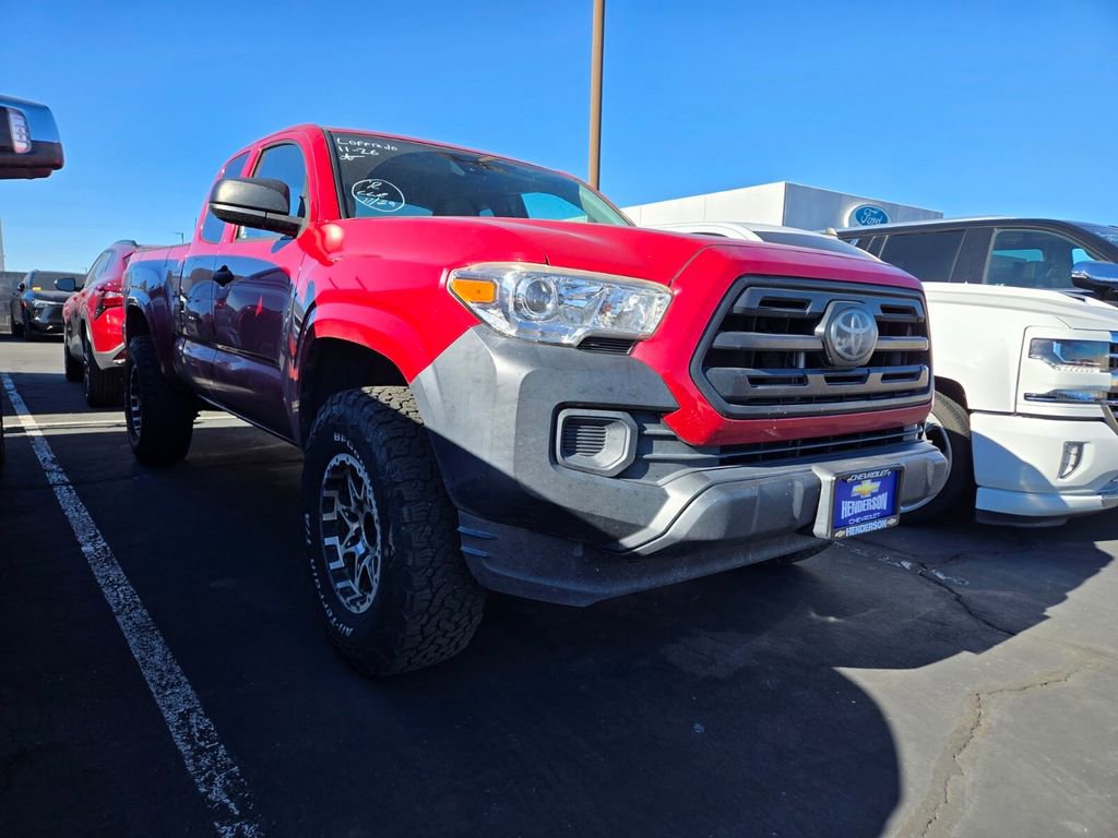2019 Toyota Tacoma SR's photo
