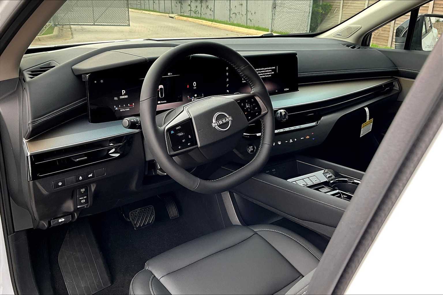 2025 Nissan Murano SL photo 9