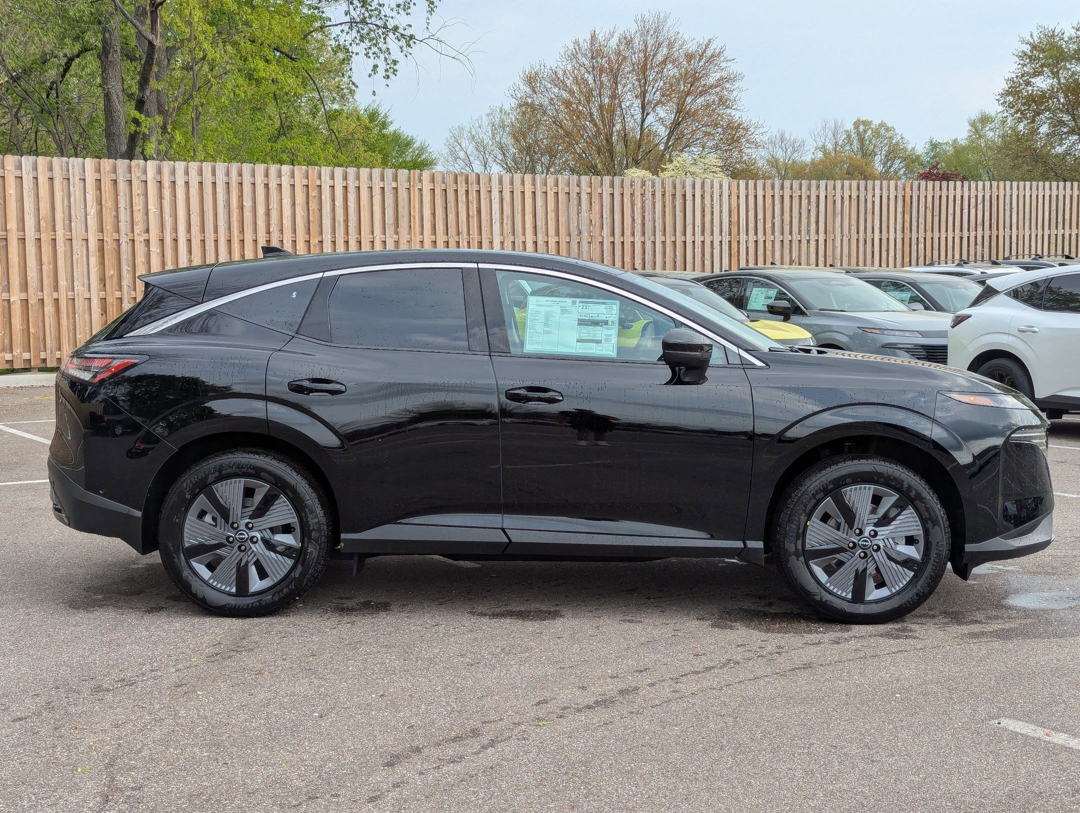 2025 Nissan Murano SL photo 7