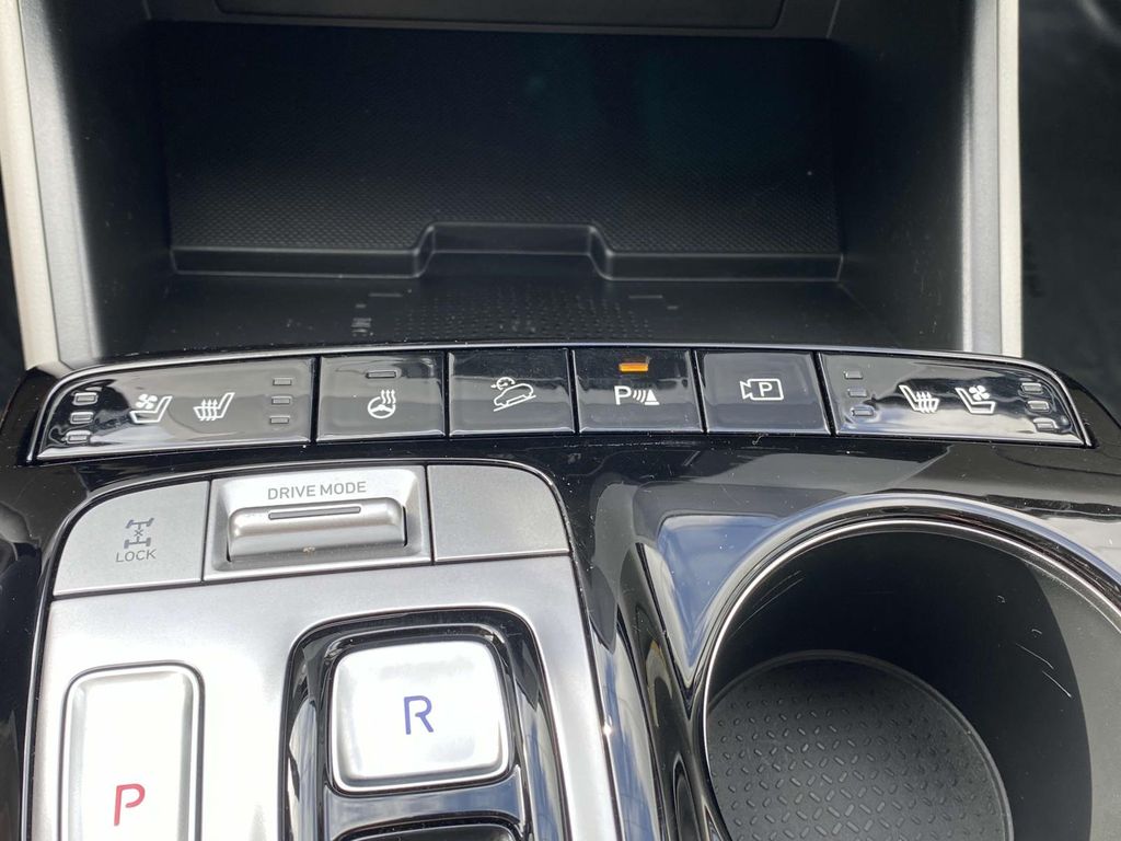 2024 Hyundai Tucson Hybrid Limited photo 19