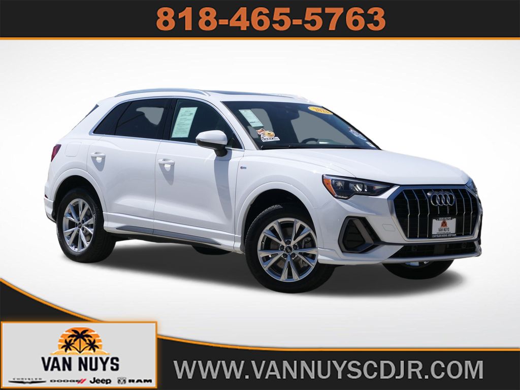2022 Audi Q3