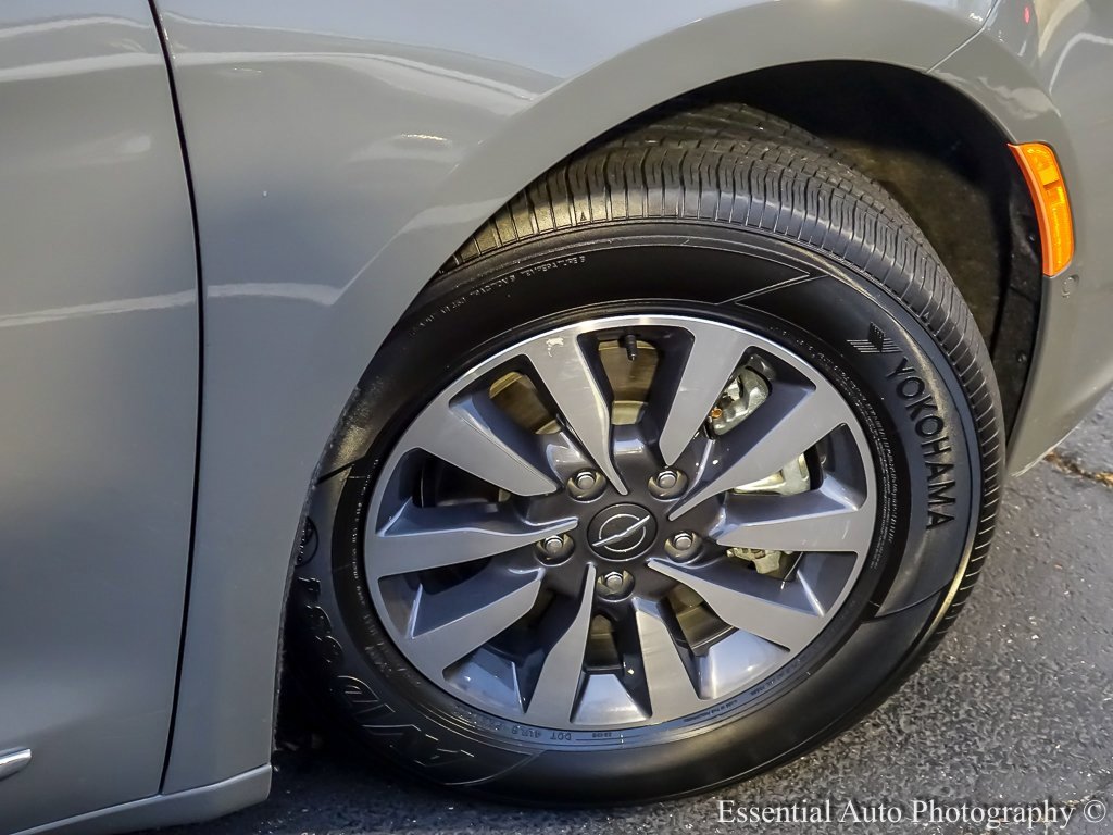 2022 CHRYSLER PACIFICA - Image 12