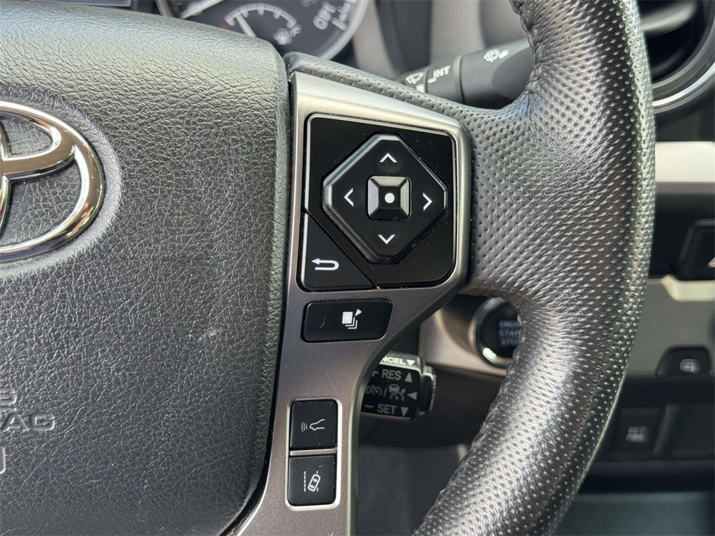 2023 Toyota Tacoma SR5 photo 23