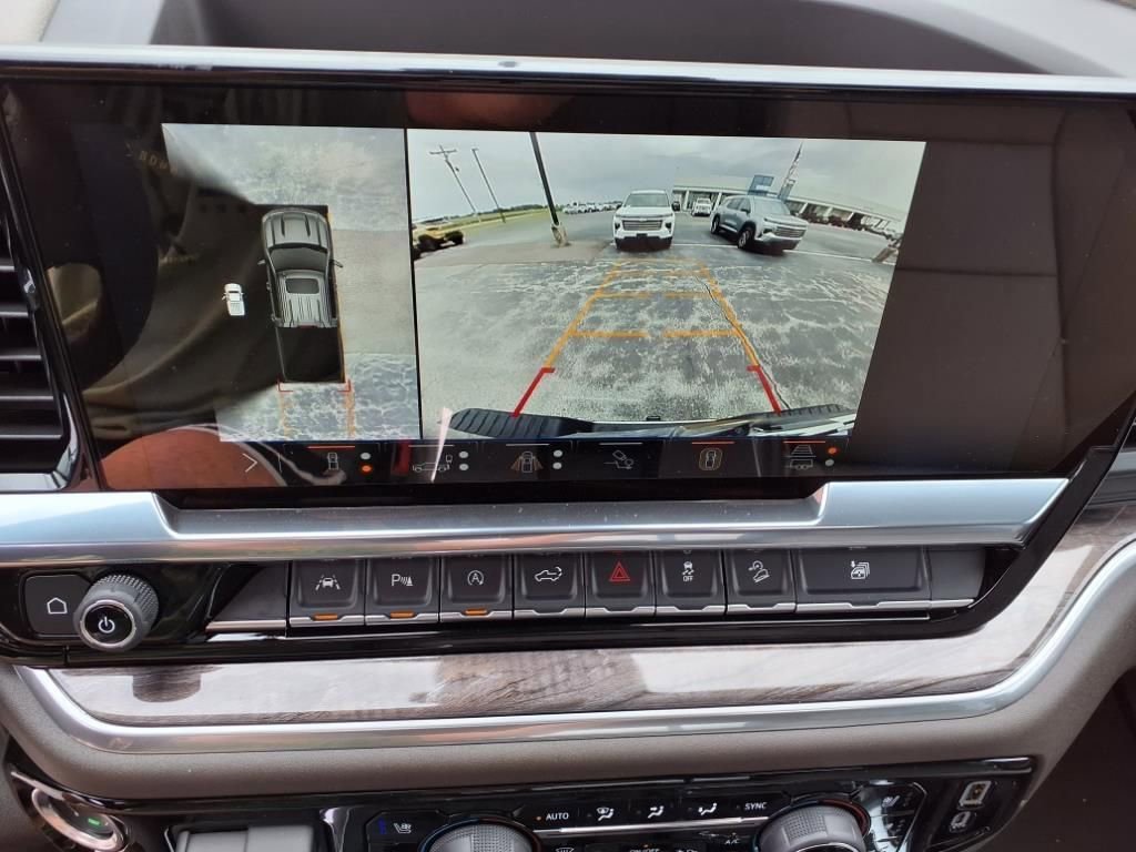 2025 Chevrolet Silverado 1500 LTZ photo 17
