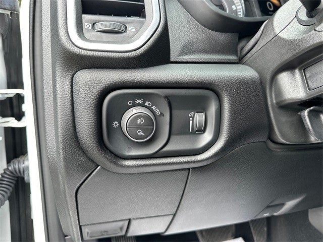 2024 Ram 2500 Big Horn photo 27