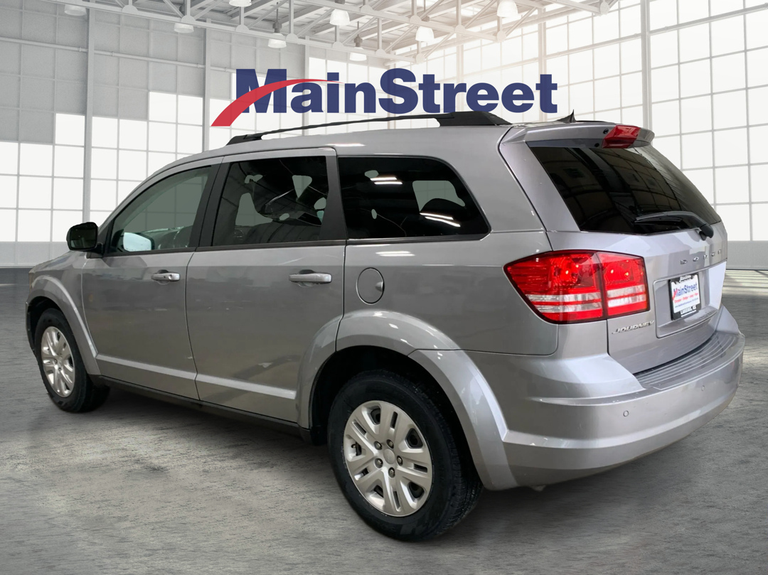 2020 Dodge Journey SE photo 3