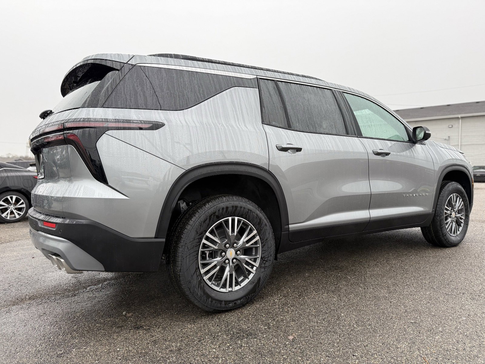 2026 Chevrolet Traverse photo 4