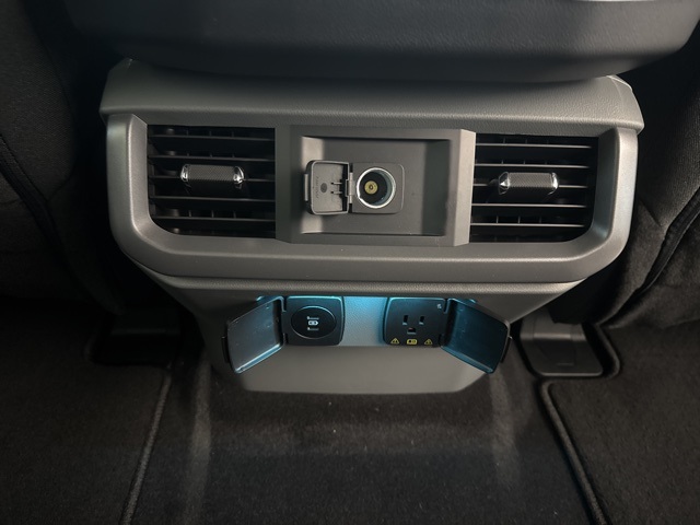 2025 Ford F-150 XLT photo 49