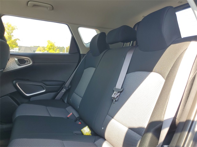 2025 Kia Soul S photo 9
