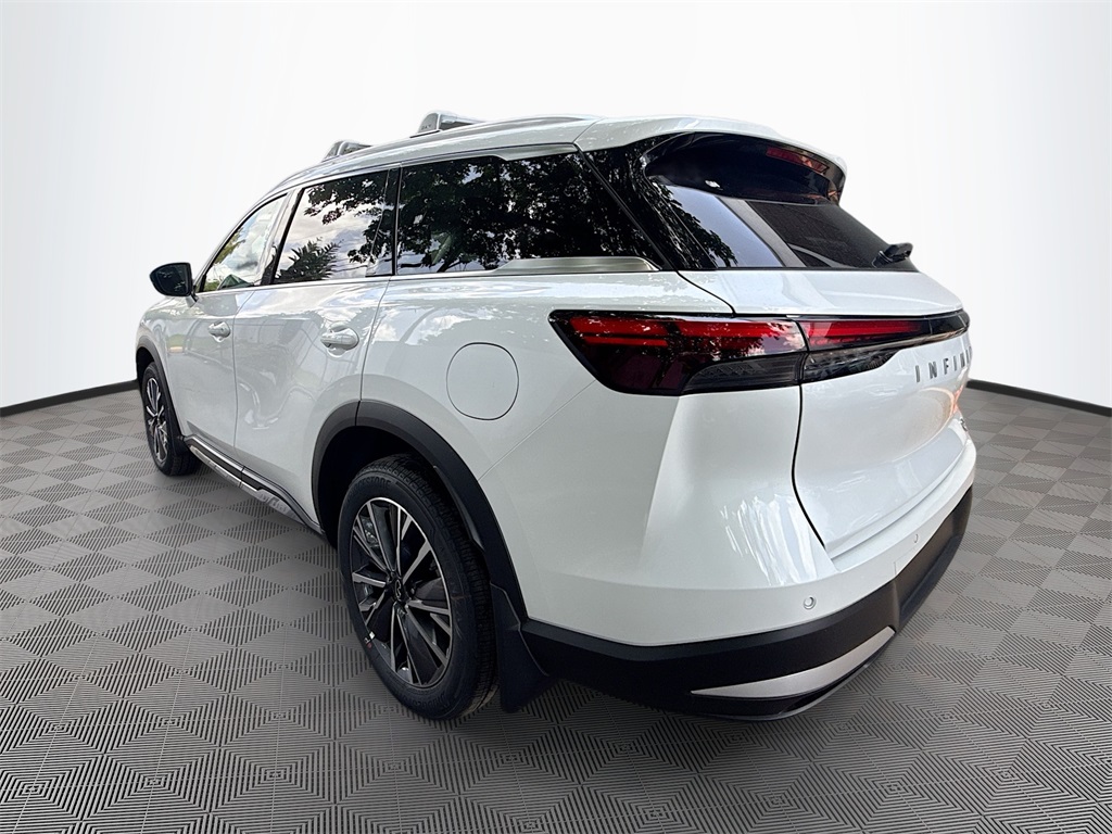 2026 Infiniti QX60 Luxe photo 5