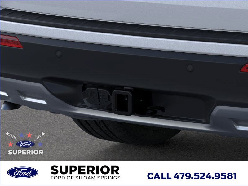 2025 Ford Explorer photo 18