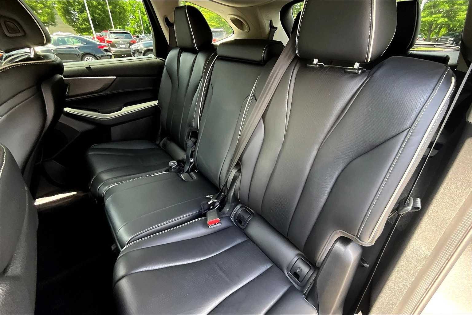 2023 Acura MDX SH-AWD Advance photo 27