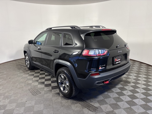 2019 Jeep Cherokee Trailhawk photo 3