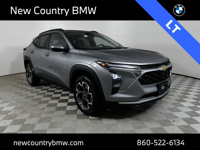 2024 Chevrolet Trax LT's photo