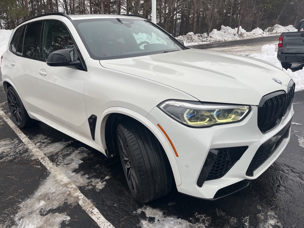 2021 BMW X5 M Base's photo