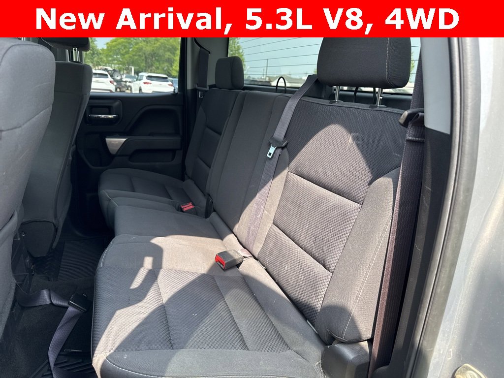 2017 Chevrolet Silverado 1500 LT photo 9