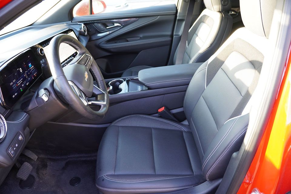 2024 Chevrolet Blazer EV 2LT photo 4