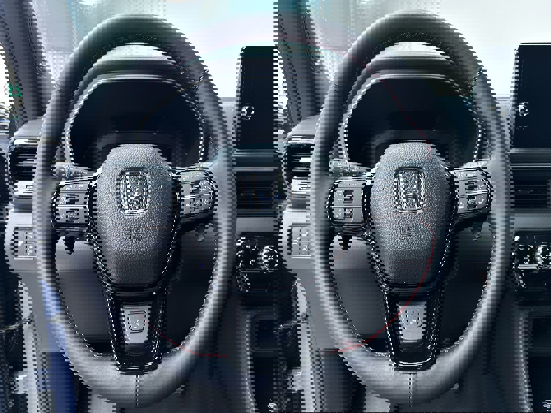 2025 Honda Pilot Black Edition photo 14