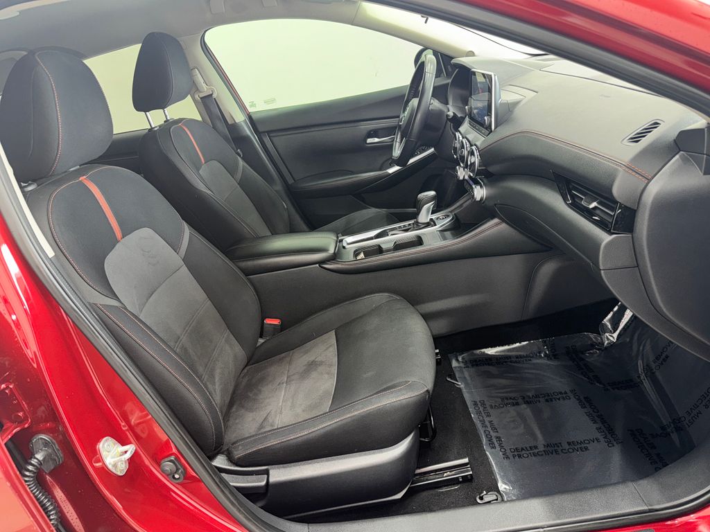 2021 Nissan Sentra SR photo 15
