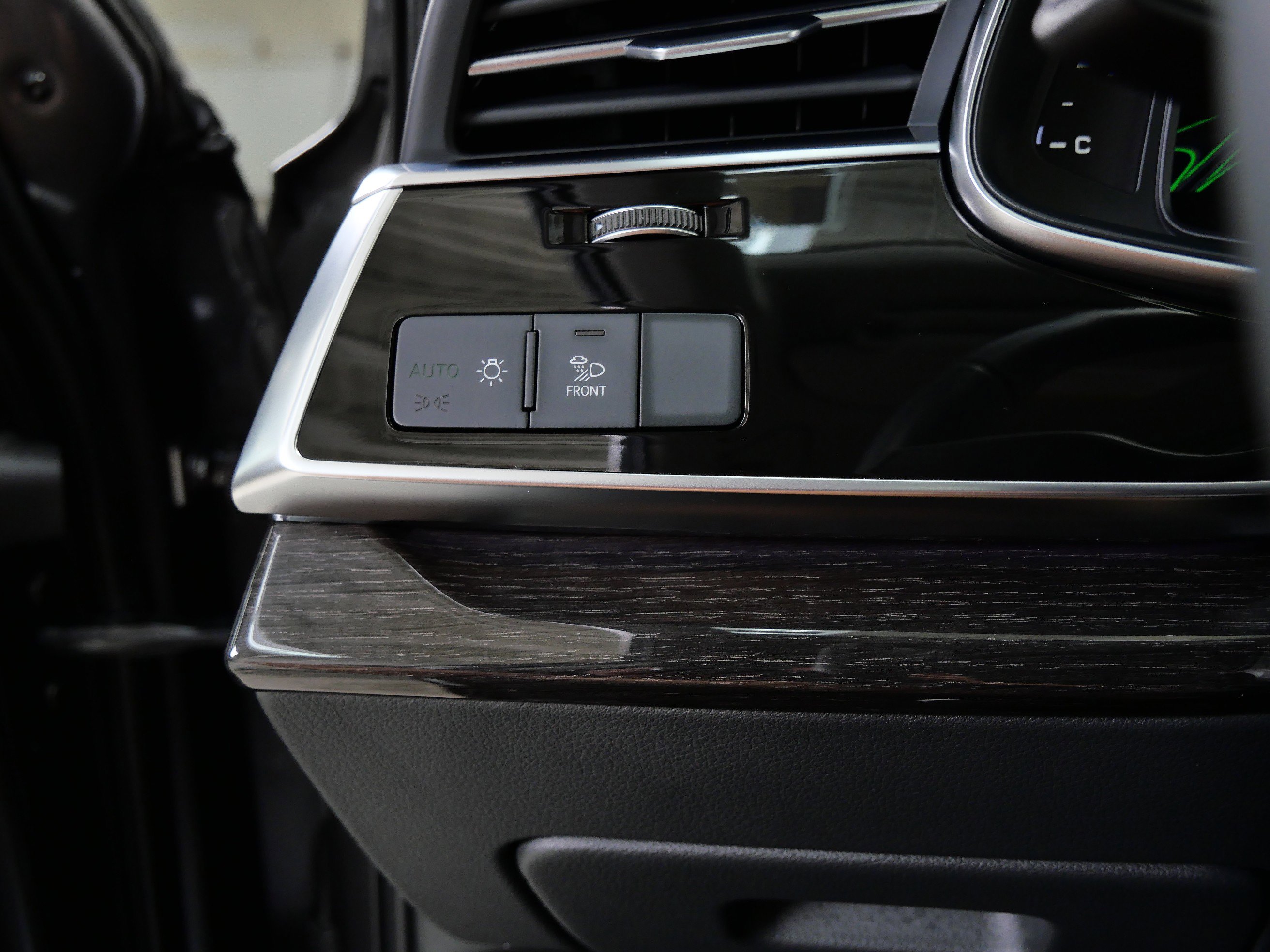 2025 Audi Q7 Premium Plus photo 26