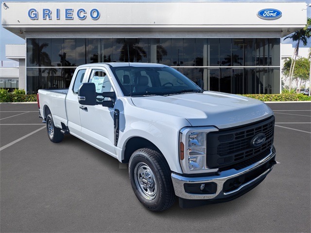 2025 Ford F-250 XL photo 2