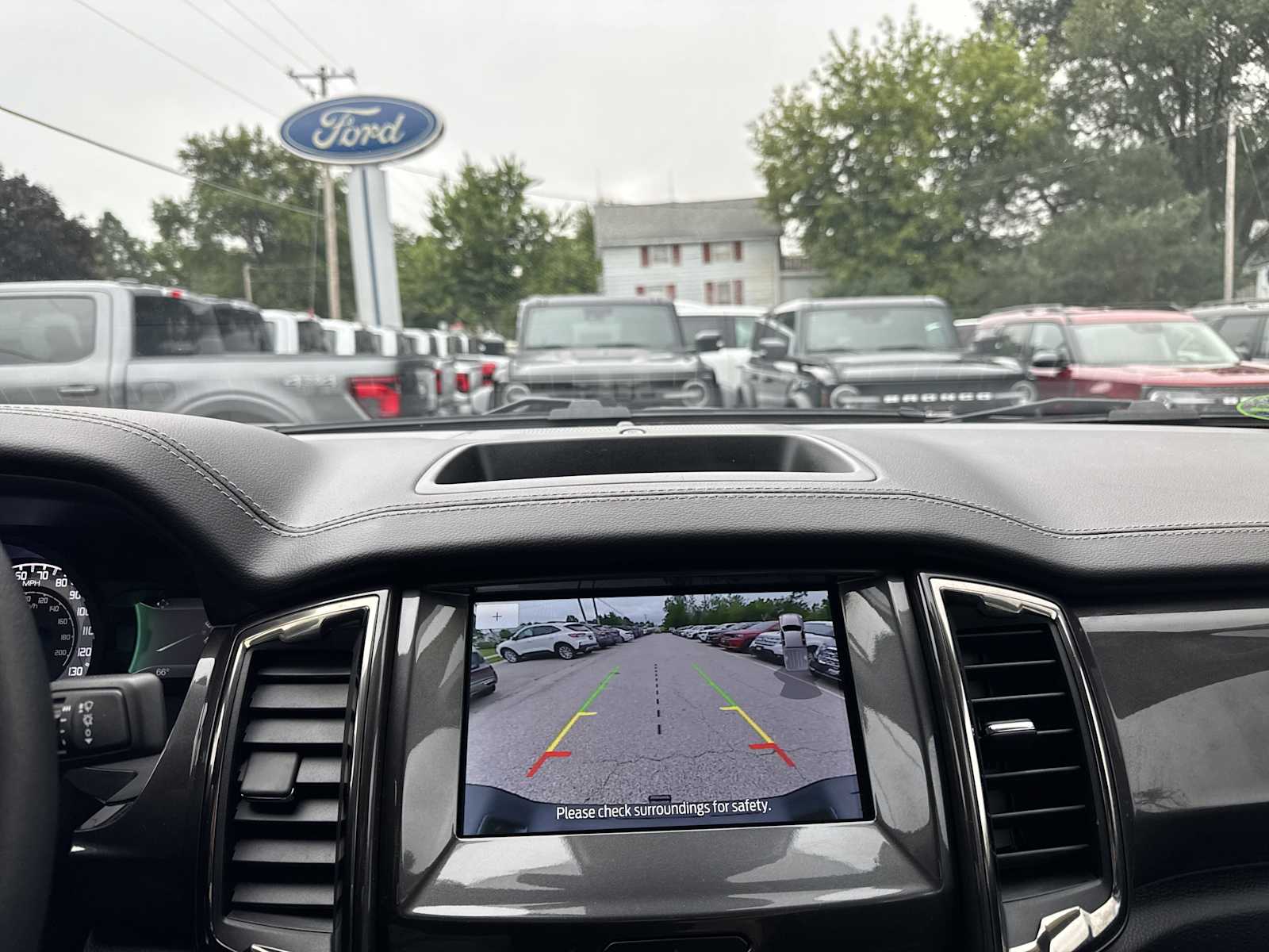 2022 Ford Ranger Lariat photo 30